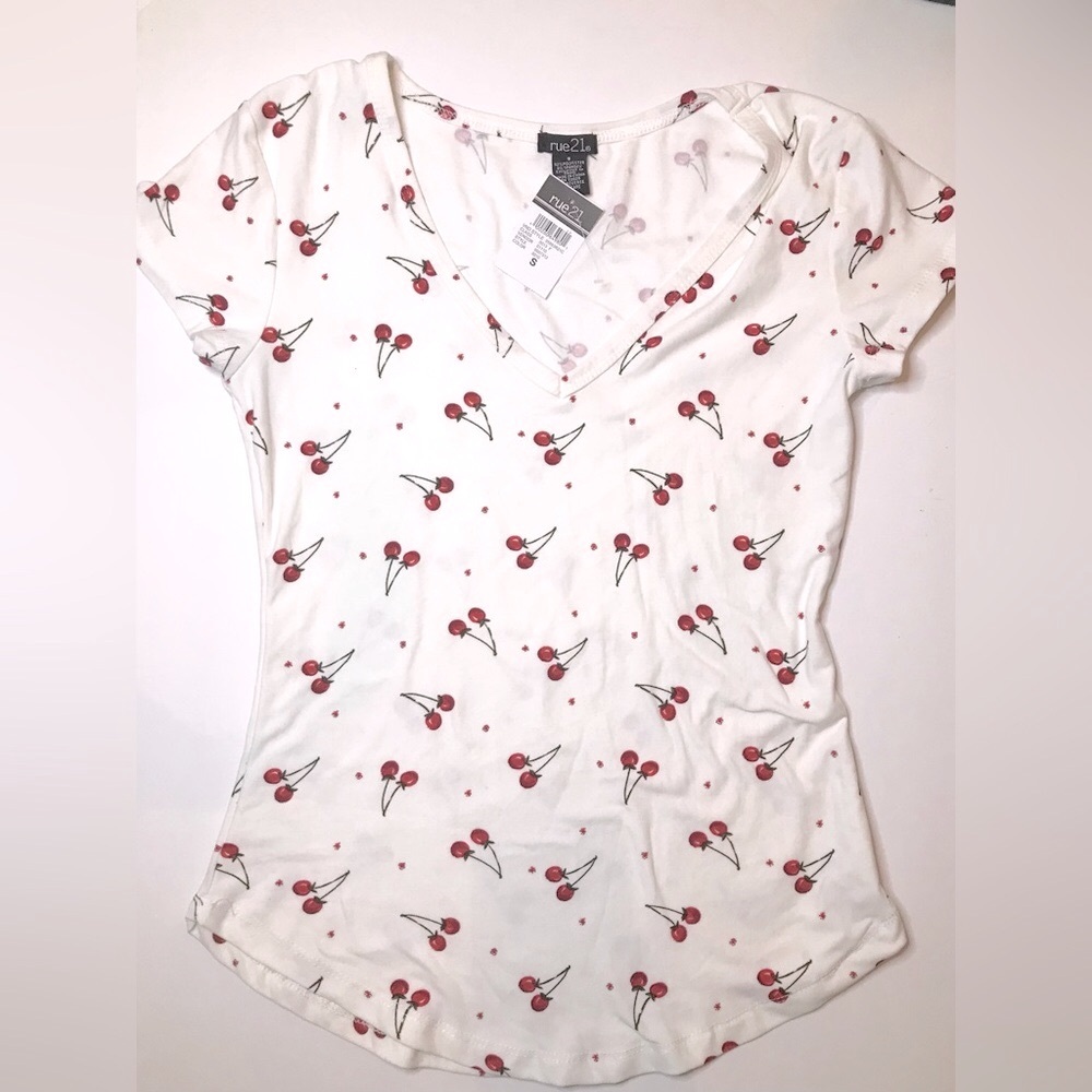 🍒 Cherry v neck soft top shirt short sleeve fruit girlies cute small stretch